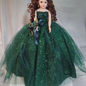Quinceañera - Sweet 16th Doll with Crown - Green