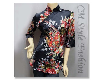 Top tipo túnica de satén sedoso floral estilo cheongsam qipao chino negro