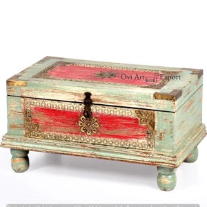 Wooden Brass Fitted Boho Style Living Room Storage Box, Carved Wood Keepsake Box, Farmhouse Blanket Box
