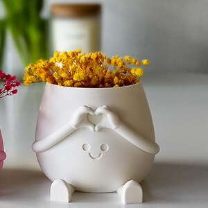 Heart Hands Plant Pot With Legs - Cute Succulent Planter