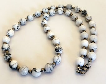 Howlite beads