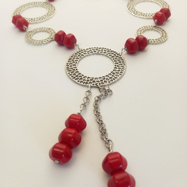 Chain with metal circles and vintage plastic beads