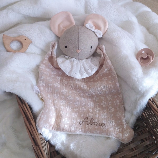 Doudou souris personnalisé , doudou naissance