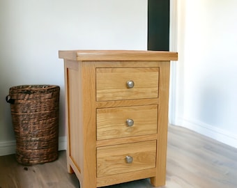 GROFurniture Large Solid Oak Bedside Table, Bedside Cabinet, 3 Drawer Nightstand, Real Solid Oak Bedside Table