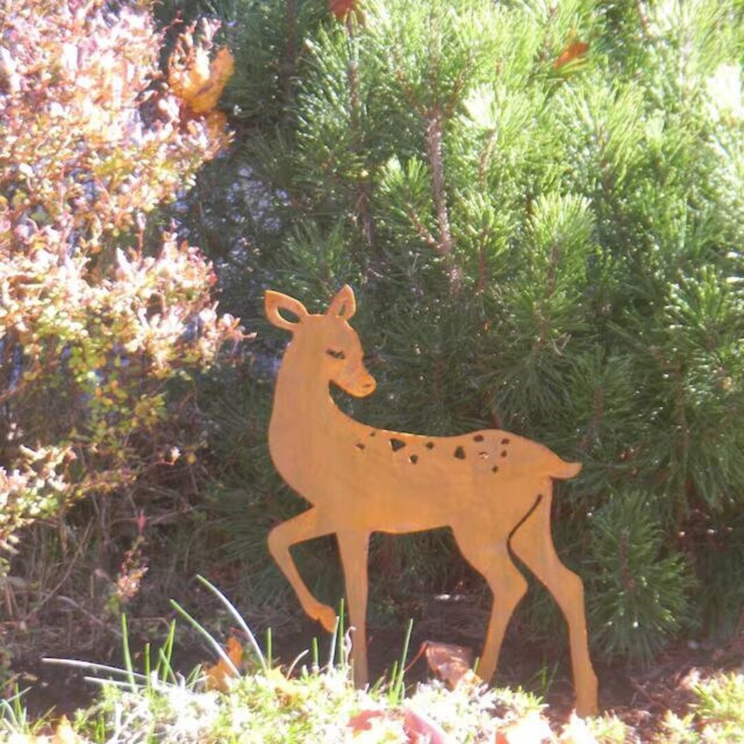 Metal Deer Garden Stake Yard Art, Personalized Deer for Flower Sculpture, Yard Decor, Outdoor