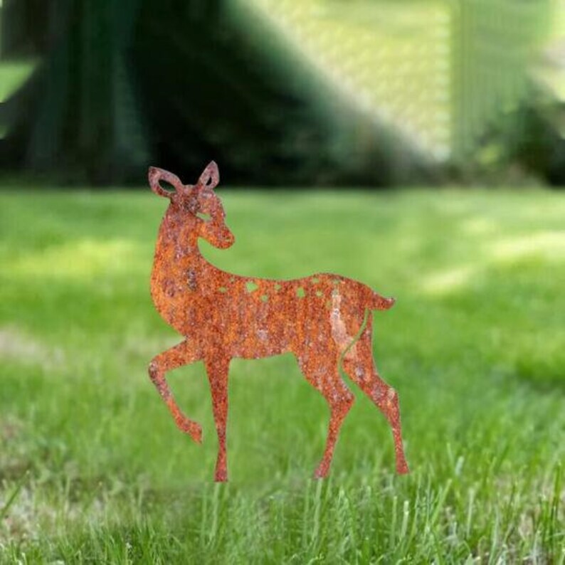 Metal Deer Garden Stake Yard Art, Personalized Deer for Flower Sculpture, Yard Decor, Outdoor