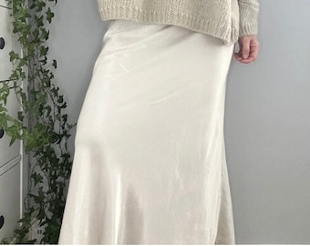 Made in Italy Silky Satin Midi Maxi Skirt in Cream. One Size.