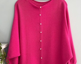 Made in Italy Women Pearl Back Button Soft Knit Jumper - Fuchsia Pink. One size 8-14