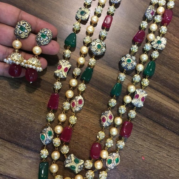 3 Schicht lange Halsketten-Set/Designer-Halsketten-Set/mehrfarbige Set/Victorian Halskette/Lange Kundan Halskette/Navratan-Set/Sabyasachi Schmuck/Sets