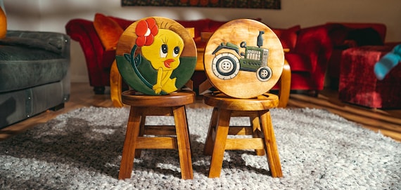 Tritthocker für Kinder - Handmade in Premium Qualität - Holztritt - Stuhl, Fußbank, Sitzhocker, Melkhocker & Pflanzenhocker