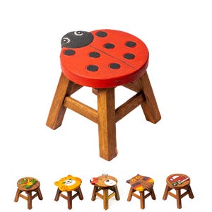 Niedlicher Hocker
Kindermöbel Holz
Tiermotiv Kinderstuhl
Eulenmotiv Hocker
Kleinkind Hocker
Holzstuhl für Kinderzimmer