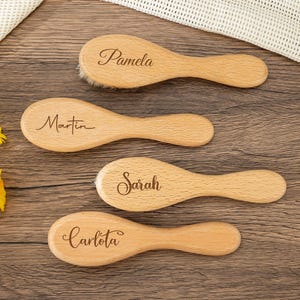 Personalised Wooden Baby Hairbrush,Custom Engraved Name Brush Keepsake Gift,Baby Shower,New Mom Gift,Baby Girl Gift,Baby Boy Gift,Xmas Gift