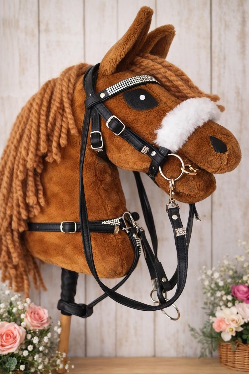 Johntoy stokpaard deluxe bruin suede - hobby horse speelgoed bij Planet Happy