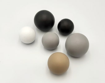 Round cabinet knob for kitchen, wardrobe, drawer I White, black, beige, grey I Made in Europe I More colors available