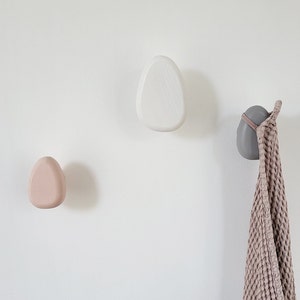 Pink, grey and white wall hooks