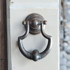 Burnished Brass Door Knocker - Italian Porch Decor (6.29 Inches Long)