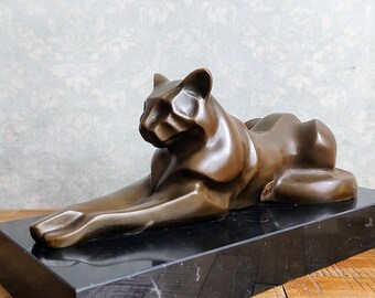 Bronze Cubist Cat Statue - Artful Animal Figurine