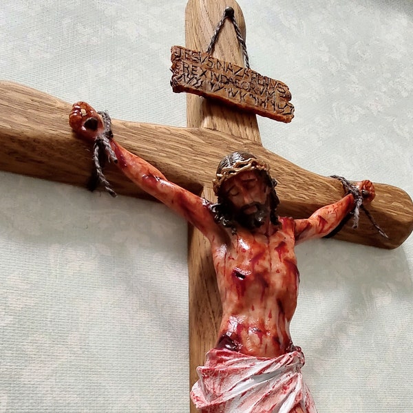 The Solemn Suffering Crucifix Cross Realistic Crucifix Christ Wound for Meditation The Lord's PASSION CRUCIFIX 19.7 inches/50 cm Gift