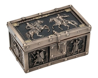 Knight’s Chest with Bas-Reliefs of Templar Crusaders and Saracens – Small Storage Box – Decorative Keepsake Box – Knights Templar League