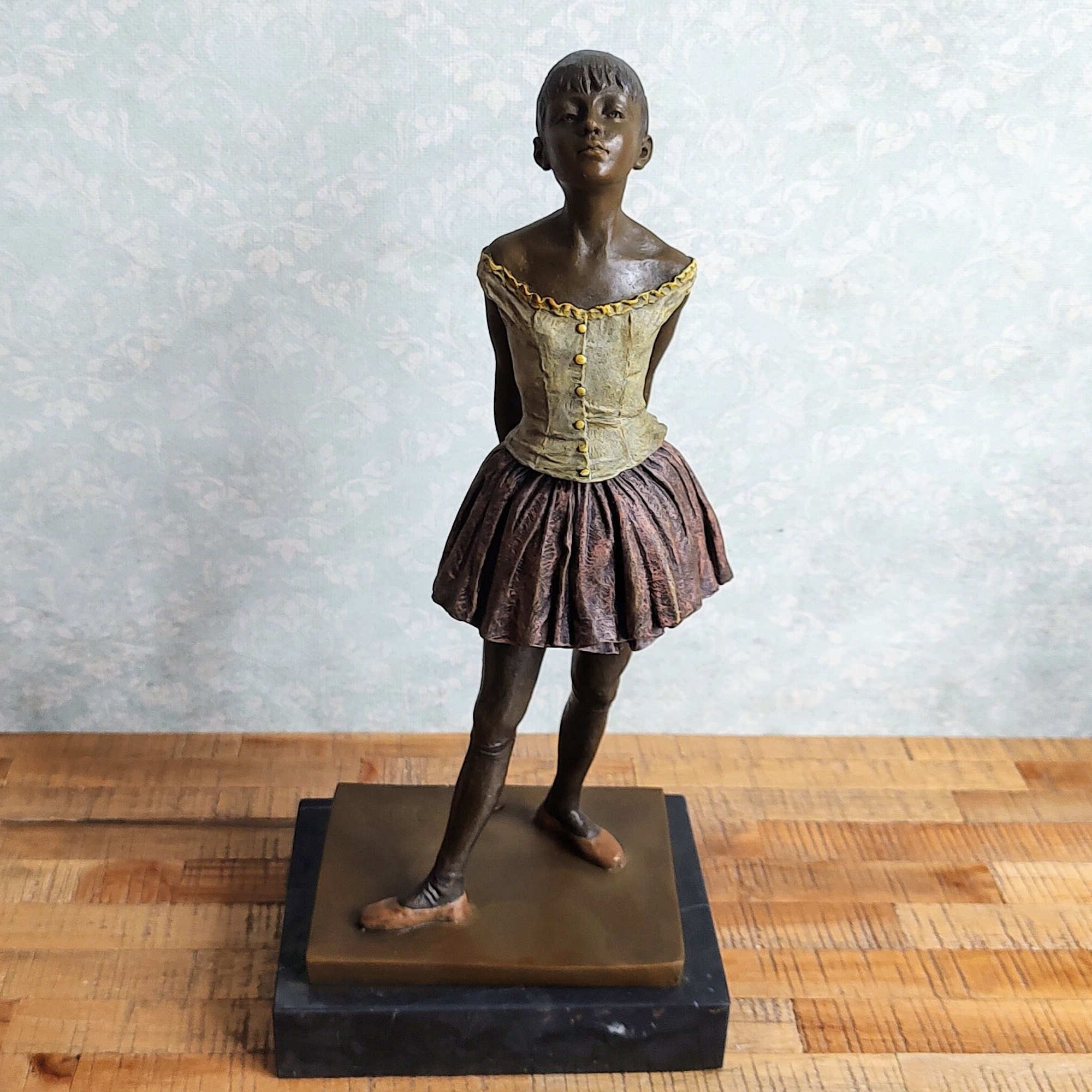 エドガー .ドガ 作クラシカルダンス ブロンズ像 エドガー .ドガ 作クラシカルダンス ブロンズ像