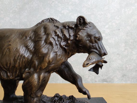 Bronze Grizzly Bear Sculpture on Marble: Vintage Wildlife Figurine, Majestic Bronze Bear Sculpture