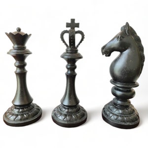 Retro Chess Figure Set: Queen, King, Knight - Large Decorative Statues