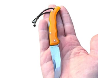 Handmade High Quality Folding Pocket Knife, Stainless Steel Blade With Mica Handle, Compact EDC Knife, Impressive Gift