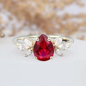 Vintage  Red Garnet Engagement Ring For Women, Pear Cut Garnet Moissanite Cluster Ring, Promise Ping, Unique Bridal Wedding Ring For Wife
