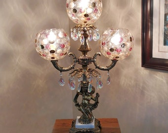 Vintage Nemo Glazen Lamp, Tsjechisch, 3 Coin Dot Globes, Messing Marmeren Cherub Stand, ZELDZAME Tafellamp, Boho Lamp, Hollywood Regency uit de jaren 1960