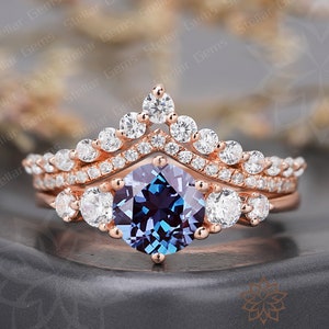 Anillo de compromiso redondo con alejandrita que cambia de color, oro macizo de 14 quilates, anillo de alejandrita creada en laboratorio, anillo de piedra natal de junio, alianzas de boda de moissanita