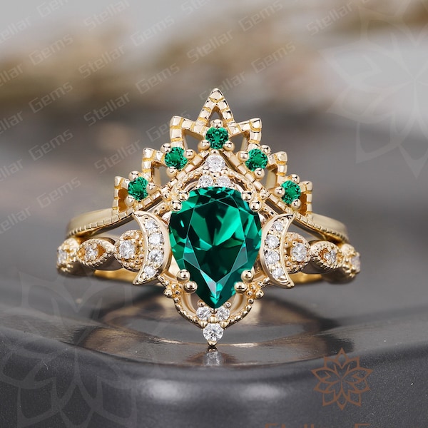 10K Solid Gold Emerald Ring Pear Lab Created Emerald Bridal Ring Set Unique Moissanite Engagement Ring Gift For Women Green Gemstone  Ring