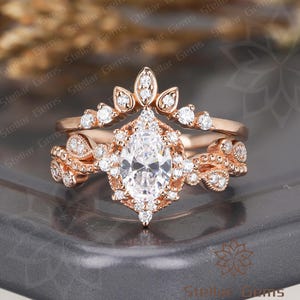 Unique Oval Moissanite 14K Rose Gold Vine Leaf Ring Art Deco Cluster Moissanite Anniversary Wedding Bands Stacking Ring Nature Inspired Ring