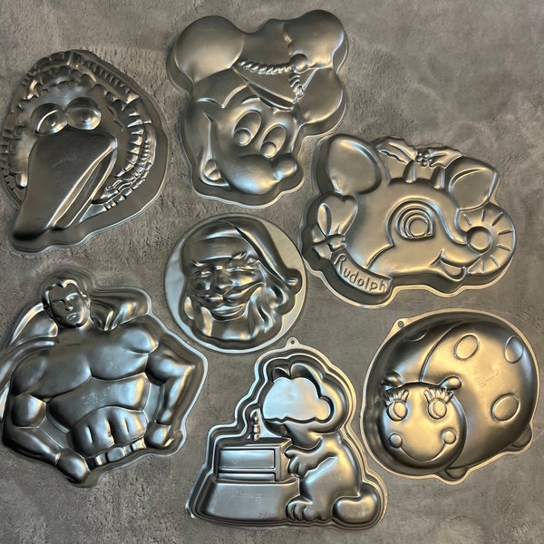 Aluminum Cake Pans, Vintage Aluminum Cake Pan Collection, Garfield, Mickey Mouse, DC Comics, Lady Bug, Santa, Rudolph, Muppets Cake Molds