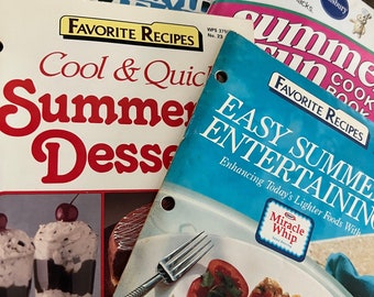 Vintage Summer Recipe Cookbooks, Classic Pillsbury Cookbooks, Favorite Recipes, Summer Fun, Summer Entertaining, Paperback Cookbook