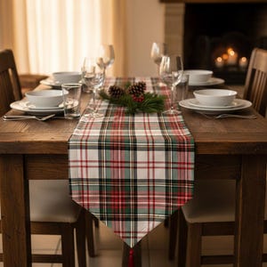 Green Plaid Table Runner: Stainproof Micro Honeycomb Fabric image 5