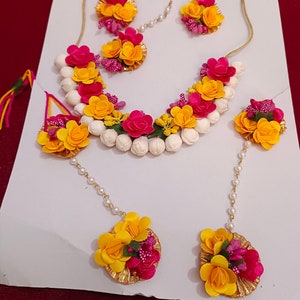 Yellow Flower Haldi Jewellery Set/ Synthetic Chocker Bridal Set/ Indian Floral Jewelry/ Pink Flower Set Jewelry/