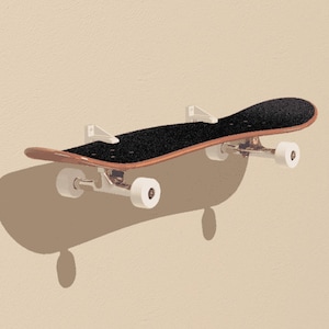Supporto da parete per skateboard