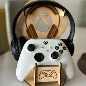 Controlador Xbox y soporte para auriculares