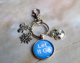 Charm de sac inspiré de la reine des neiges, porte-clés conte de fées, porte-clé Elsa, cadeau cadeau sac à main de famille bas de Noël breloques mignonnes princesse Olaf Snow Ana