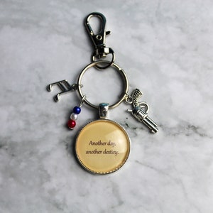 Charm de sac Les Misérables, porte-clés musical, porte-clés de théâtre breloque de sac de scène cadeau cadeau sac à main de famille bas de Noël breloques mignonnes Les Mis