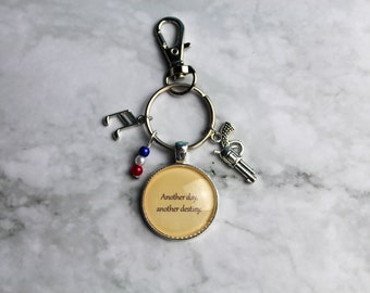 Les Misérables Bag Charm, Musical Keyring, Theatre Keychain Stage Bag Charm Gift Present Family Purse Stocking Stuffer Cute Charms Les Mis