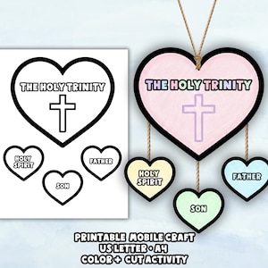 以下が含まれることがあります： 「THE HOLY TRINITY」の文字と十字架が描かれたハート型のデザインの、印刷可能なモバイルクラフト。小さなハートには「HOLY SPIRIT」、「SON」、「FATHER」と書かれています。デザインは白黒で、カラーバージョンも表示されています。