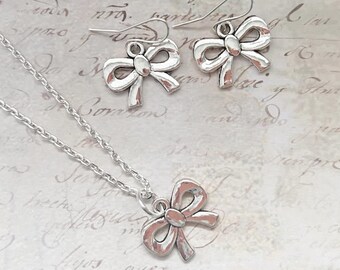 Silver Bow Jewelry Set: Antique Silver Bowknot Necklace and Earrings