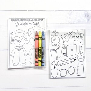 Kids Graduation mini coloring pages and crayons - 1 bag (1 child) - School party favors - graduation coloring pages