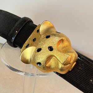 CARLISLE Black Leather Belt Gold Leopard Head Buckle Sz Small Vintage *Nice!* Carlisle vintage leather belt - Gem main image 2