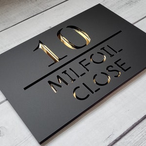 MODERN HOUSE SIGN |  230mm x 160mm