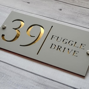 MODERN HOUSE SIGN | House Number Sign | 290 x 140mm | 360 x 175mm | 490 x 230mm | 580mm x 280mm