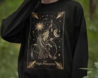 Sweat-shirt grande prêtresse en forme de carte de tarot : pull gothique sorcière