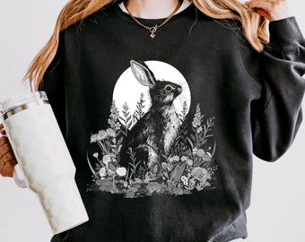 Felpa con coniglio lunare / Felpa girocollo con coniglio del bosco / Maglione con natura stregata / Animale cottagecore / Regalo con foresta lunare