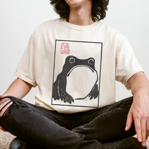 Rana non impressionata di Matsumoto Hoji 1814 T-shirt, cotone organico unisex per adulti, abbigliamento d'arte giapponese vintage indumento unisex